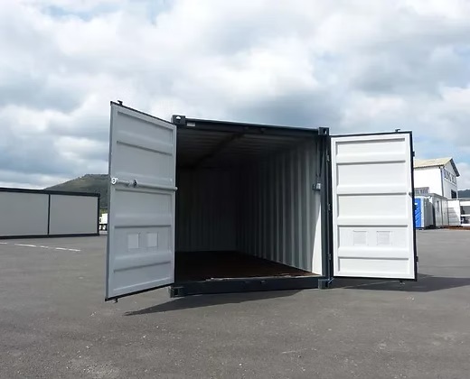 15-Fuß-Container mit Elektroinstallation, Lüftungsgittern und Schlüsselschloss – Bild 4