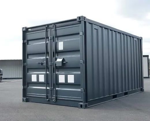 15-Fuß-Container mit Elektroinstallation, Lüftungsgittern und Schlüsselschloss – Bild 3