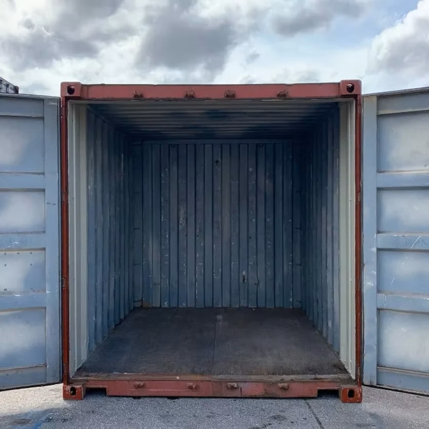 Gebrauchter 10-Fuß-Versandcontainer – Bild 4